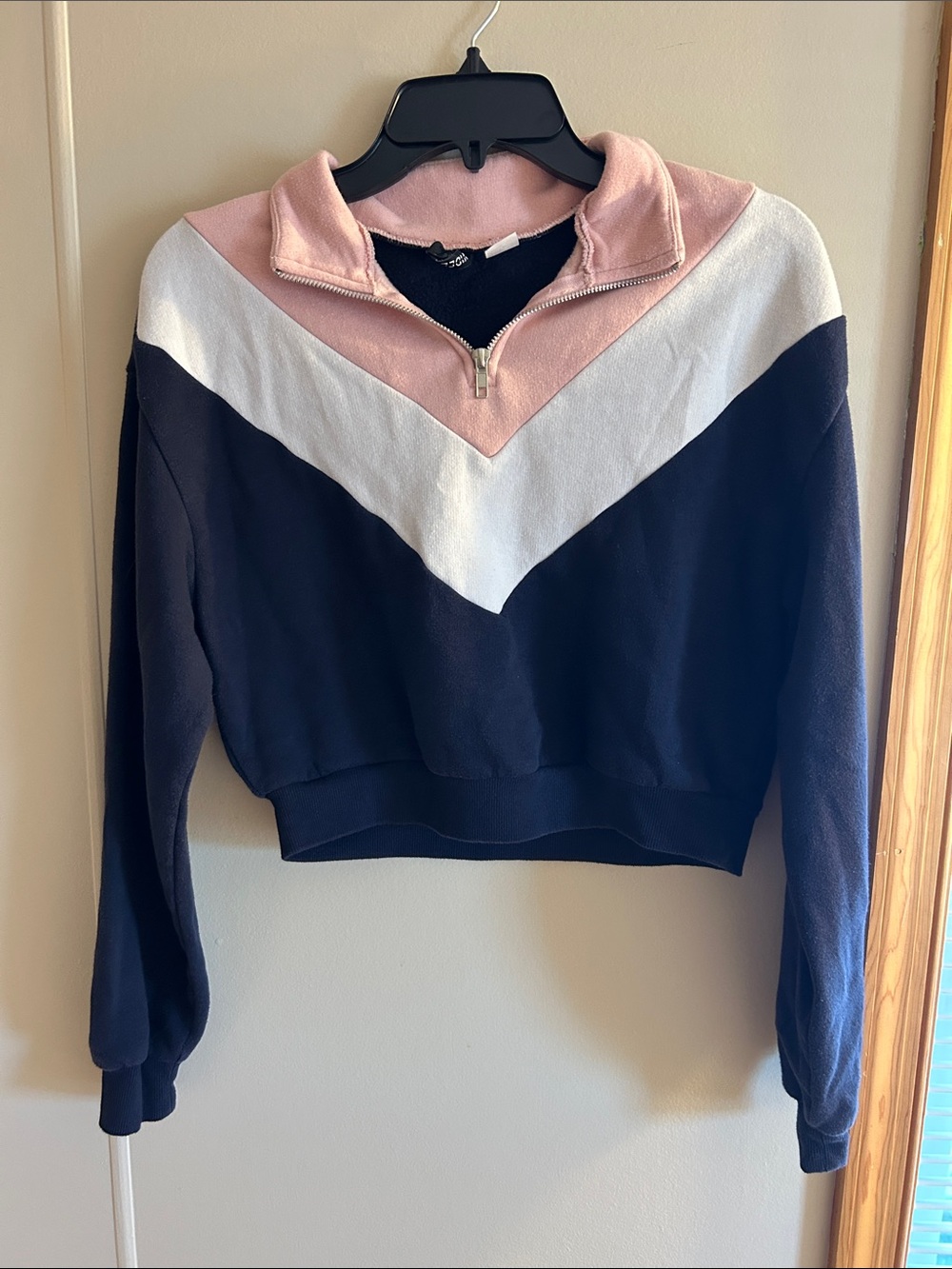 Divided Navy, White & Pink Chevron Quarter-Zip Crop Top